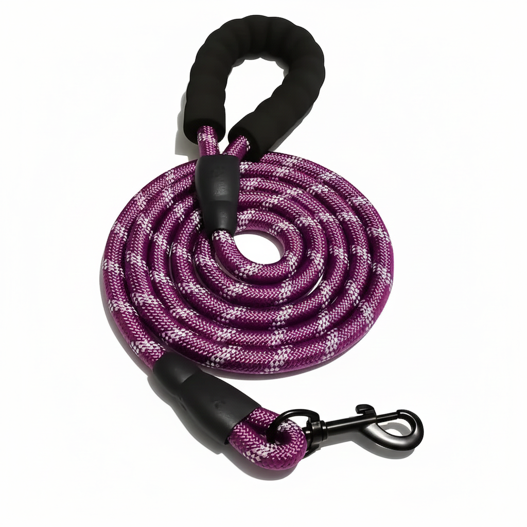Laisse Chien Robuste avec Poignée Rembourrée – Corde de Traction Réfléchissante Haute Résistance (1.5m / 2m / 3m)